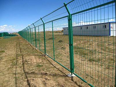 公路護欄網(wǎng)圖片3 公路護欄網(wǎng)圖片3