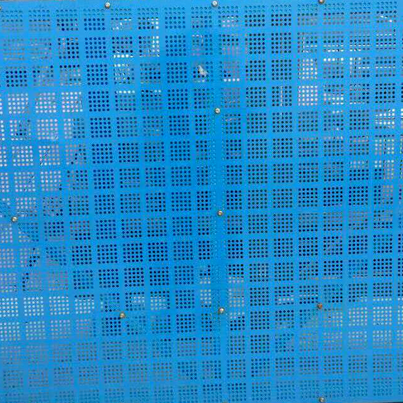 工地施工防護(hù)爬架圖片2 工地施工防護(hù)爬架圖片2