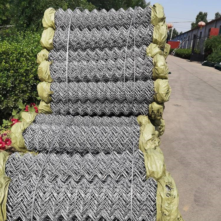 鋁包鋼機(jī)場(chǎng)護(hù)欄圖片4 鋁包鋼機(jī)場(chǎng)護(hù)欄圖片4