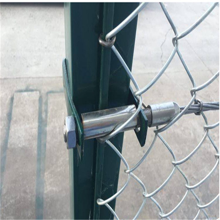 鋁包鋼機(jī)場隔離網(wǎng)圖片2 鋁包鋼機(jī)場隔離網(wǎng)圖片2