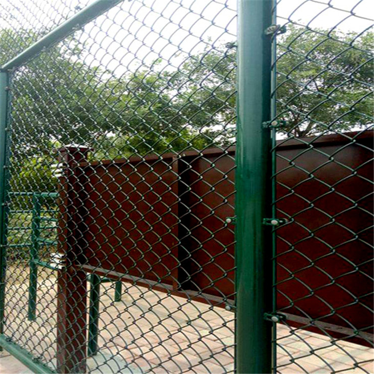 浸塑籃球場圍網(wǎng)圖片1 浸塑籃球場圍網(wǎng)圖片1