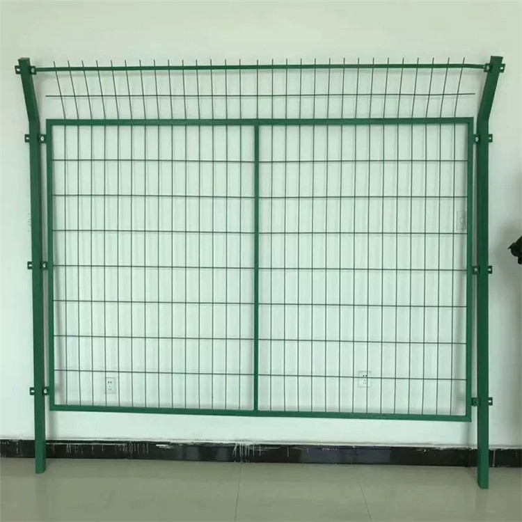 公路綠色護(hù)欄網(wǎng)圖片1 公路綠色護(hù)欄網(wǎng)圖片1