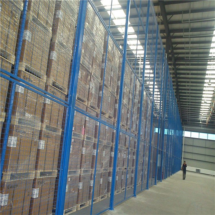 車間隔斷隔離網(wǎng)圖片3 車間隔斷隔離網(wǎng)圖片3