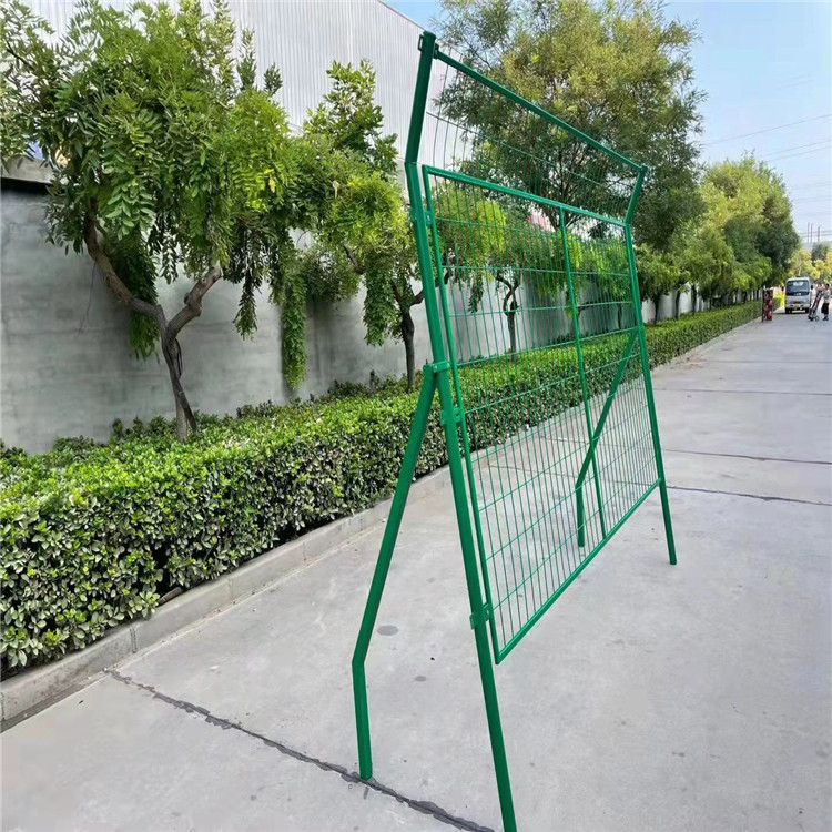 魚塘護(hù)欄網(wǎng)圖片4 魚塘護(hù)欄網(wǎng)圖片4