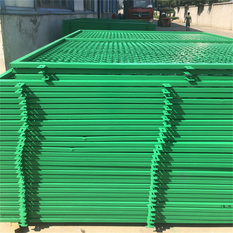 保稅區(qū)護(hù)欄網(wǎng)圖片4 保稅區(qū)護(hù)欄網(wǎng)圖片4