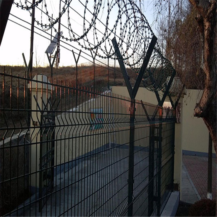 監(jiān)獄鋼網(wǎng)墻圖片1 監(jiān)獄鋼網(wǎng)墻圖片1