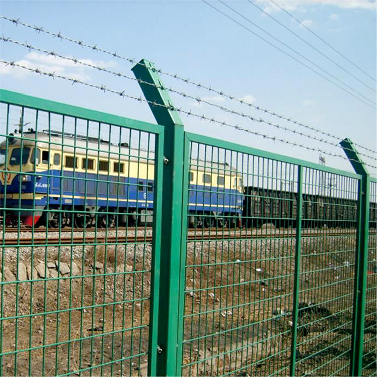 鐵路橋下防護(hù)柵欄圖片4 鐵路橋下防護(hù)柵欄圖片4