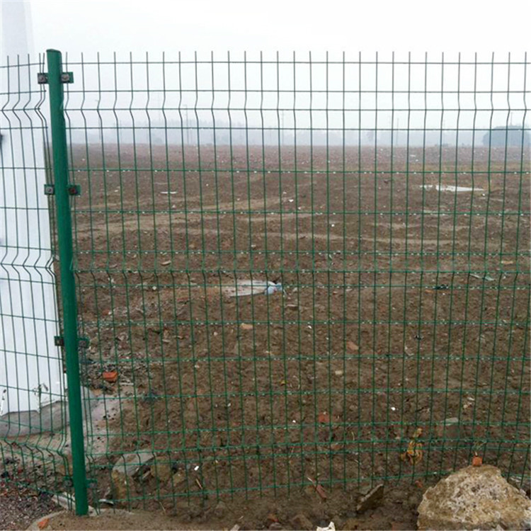 安全低碳鋼絲圍欄圖片4 安全低碳鋼絲圍欄圖片4