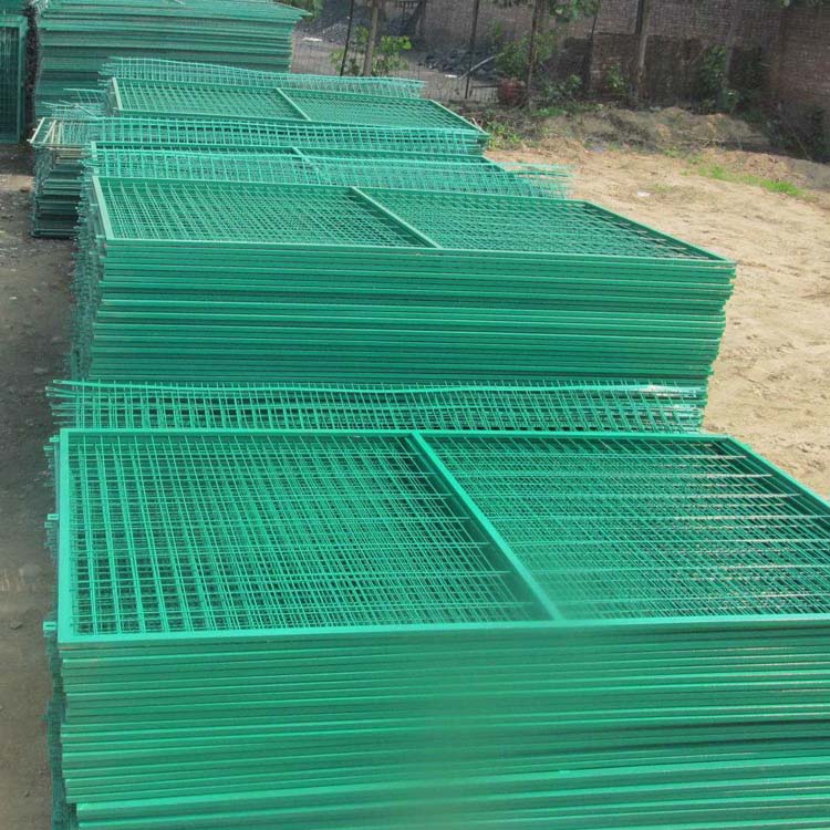 綠化圈地圍網(wǎng)圖片2 綠化圈地圍網(wǎng)圖片2