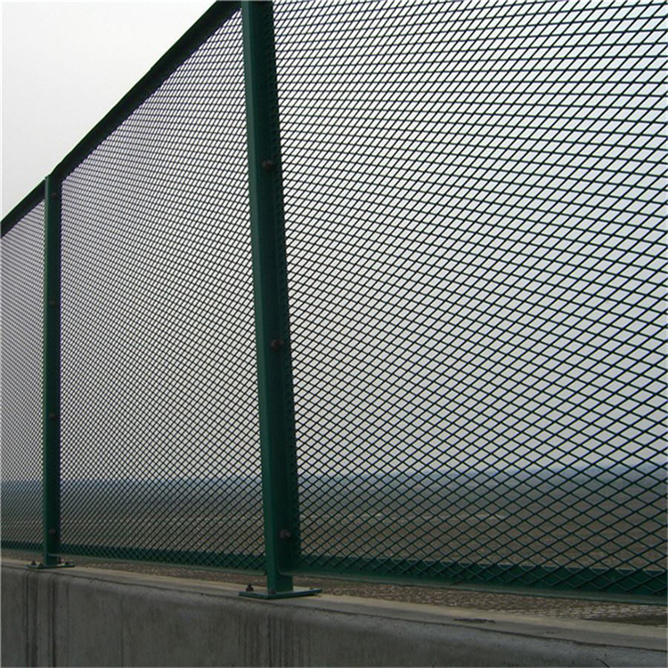 橋梁邊框防拋網(wǎng)圖片4 橋梁邊框防拋網(wǎng)圖片4