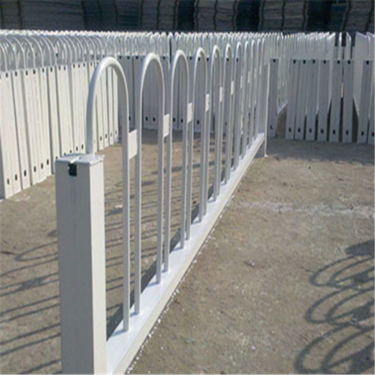 市政道路防撞護(hù)欄圖片3 市政道路防撞護(hù)欄圖片3