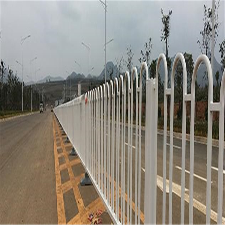 中央道路護(hù)欄圖片3 中央道路護(hù)欄圖片3