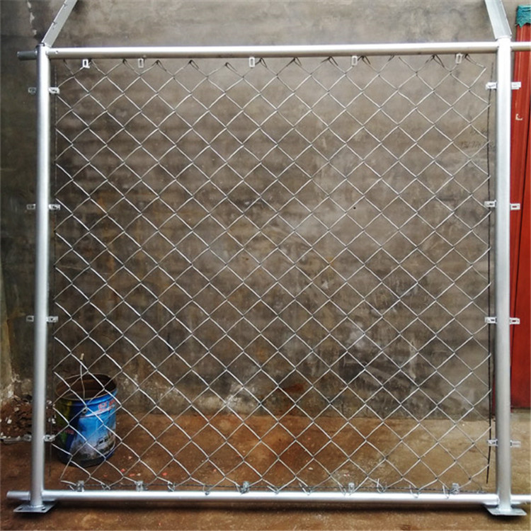 熱鍍鋅勾花網(wǎng)護欄圖片4 熱鍍鋅勾花網(wǎng)護欄圖片4