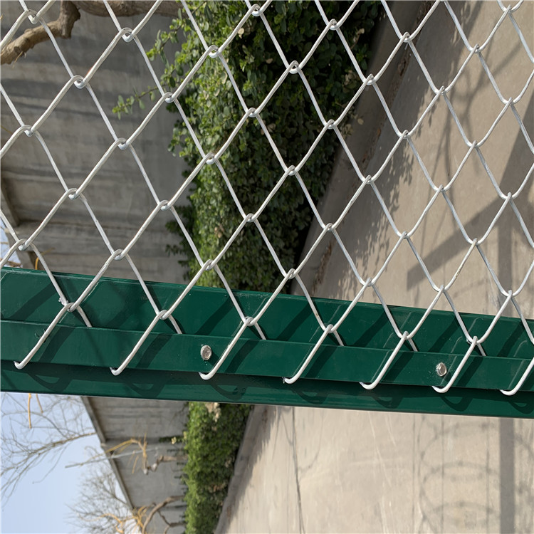 鋁包鋼機場圍網(wǎng)圖片4