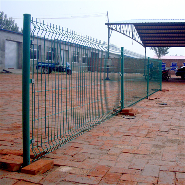 果園果樹(shù)圍欄網(wǎng)圖片1 果園果樹(shù)圍欄網(wǎng)圖片1
